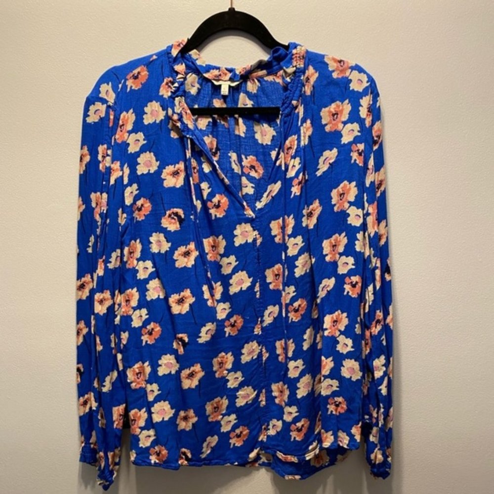 Lucky Brand Medium Blue Floral Vneck Top
